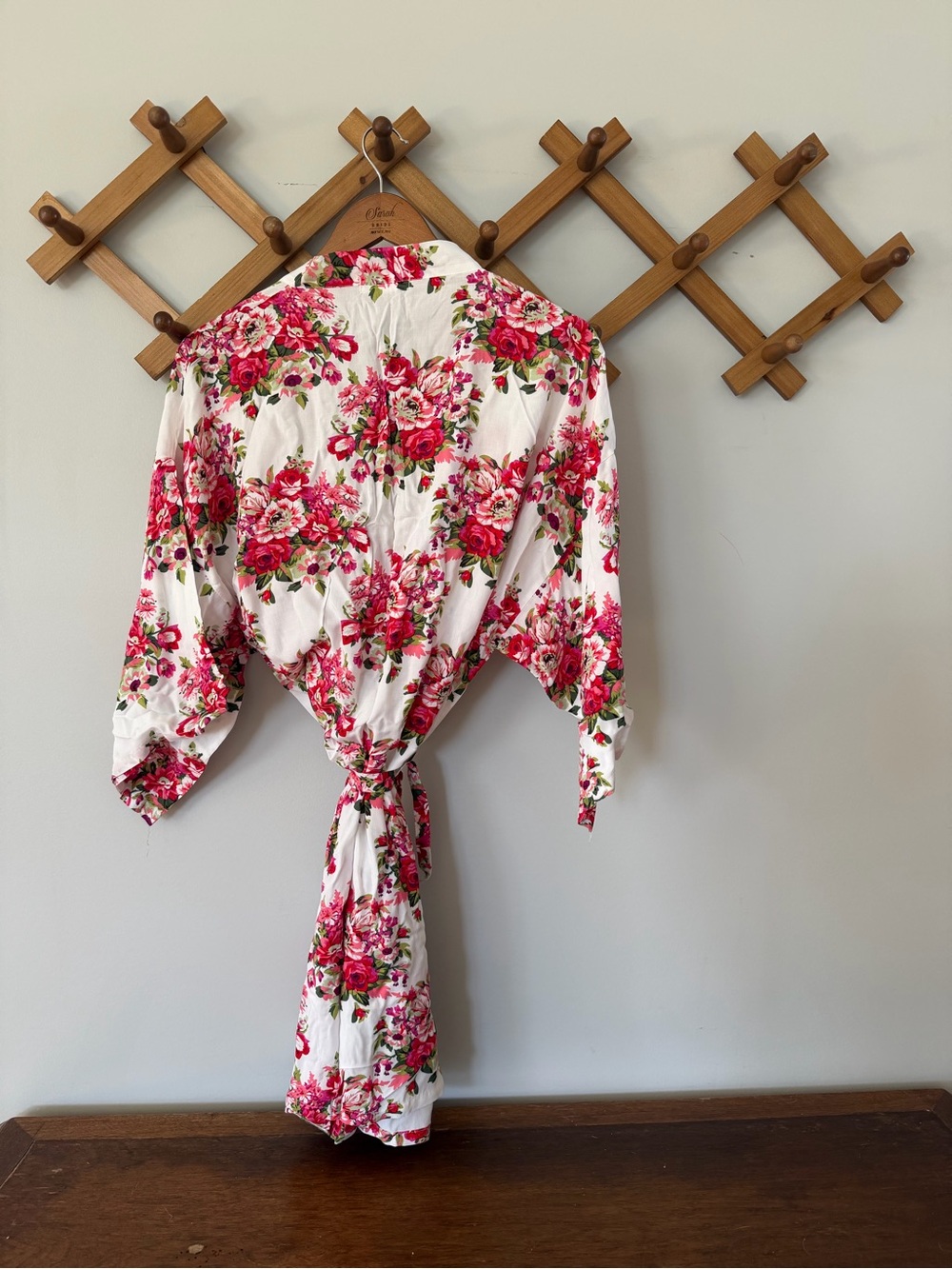 White Floral Bridal Robe - Picture 2 of 2